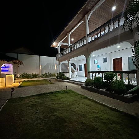 Pawikan Boutique Hotel 莫阿尔博阿 外观 照片