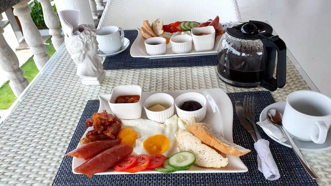 Pawikan Boutique Hotel 莫阿尔博阿 外观 照片