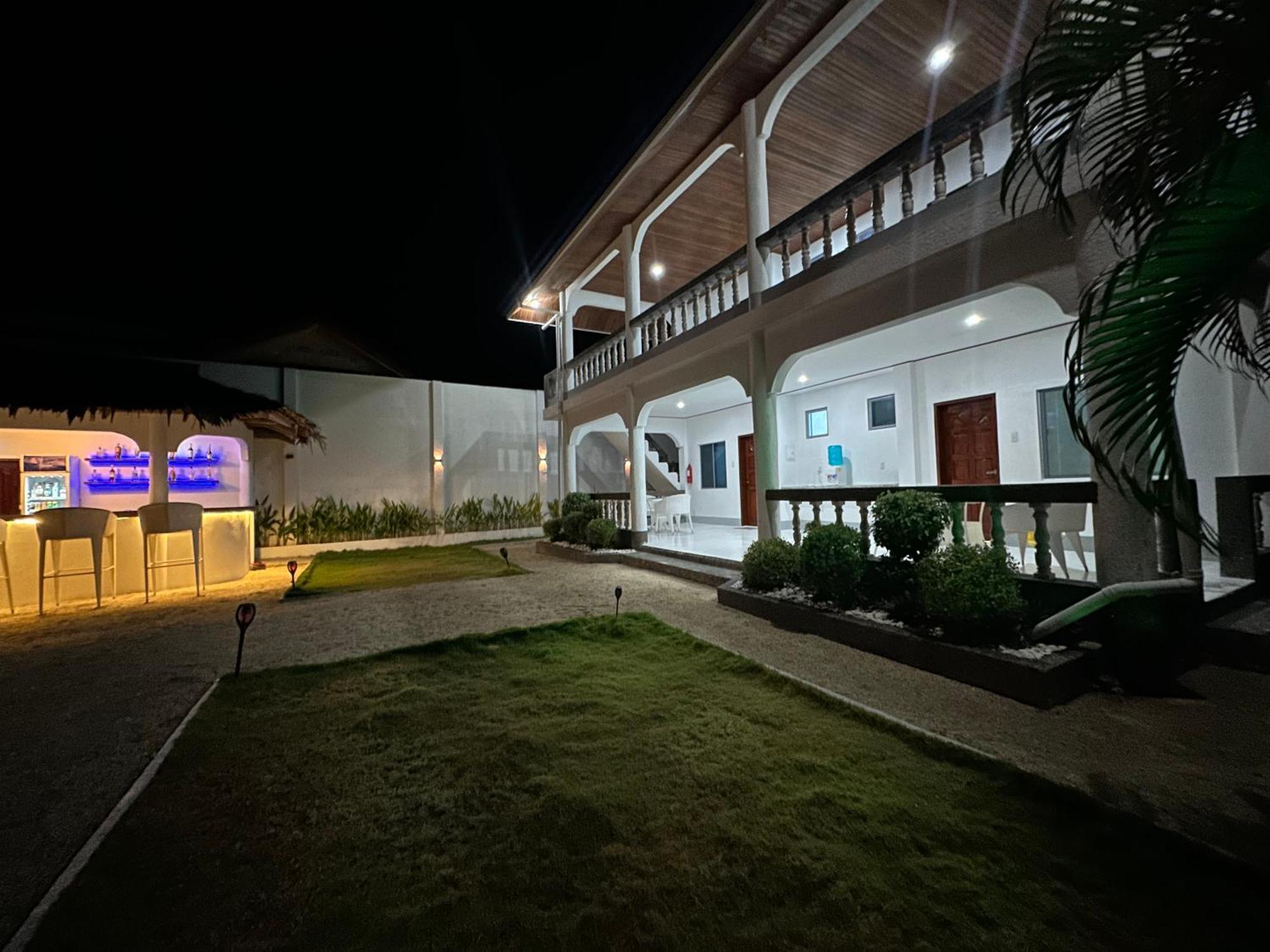 Pawikan Boutique Hotel 莫阿尔博阿 外观 照片